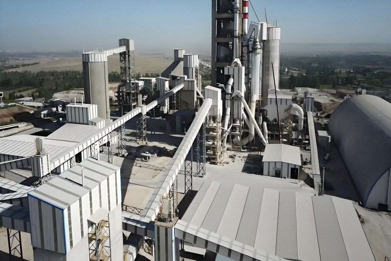 山西浩業(yè)為太原某水泥廠定制安裝礦山輸送皮帶機項目